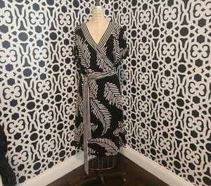 Alfani Black and White Printed Wrap Midi Dress